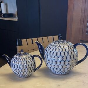 Lomonosov Porcelain Teapot Set